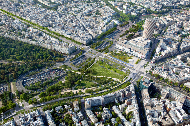 Perspective pré-JOP 2024 de la nouvelle Place Maillot et de l'avancée du bois de Boulogne dans la ville